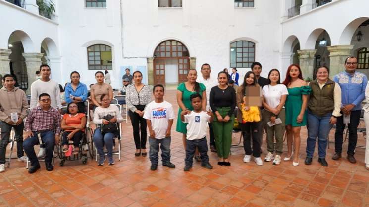 Promueven derechos e inclusión de persona de talla baja