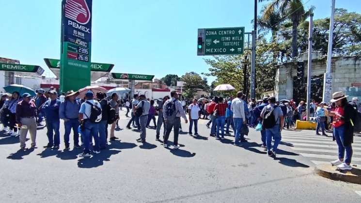 Por corrupción, IEEPO transparenta entrega de horas docentes