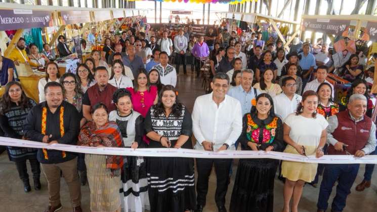 Inauguran el Mercado de Las Ánimas