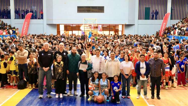 Salomón Jara abre fase local de liga Telmex-Telcel de Básquetbol