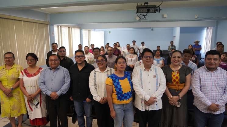 En Oaxaca evalúan a intérpretes de lenguas indígenas nacionales