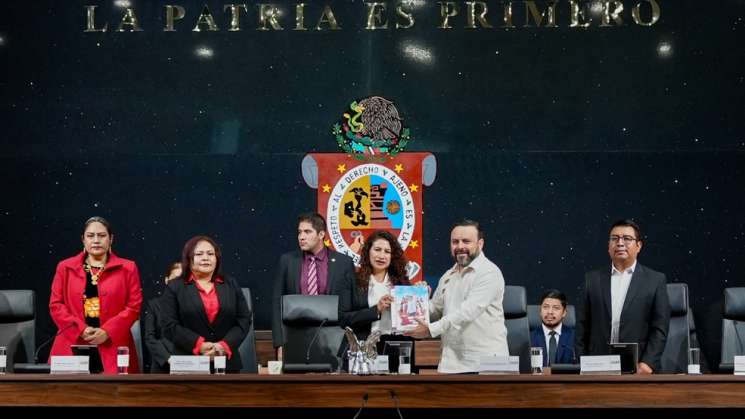 SEGO entrega tercer Informe de Salomón Jara al Congreso