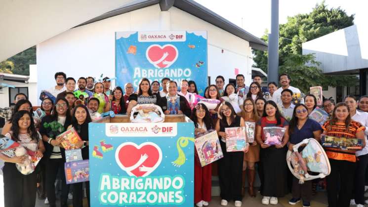 CCS se une a la colecta de juguetes  del DIF Estatal