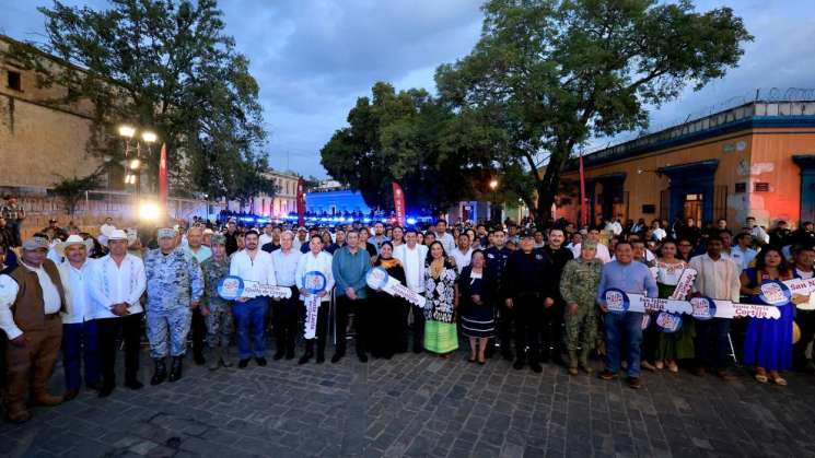 Salomón Jara refuerza seguridad en 37 municipios 