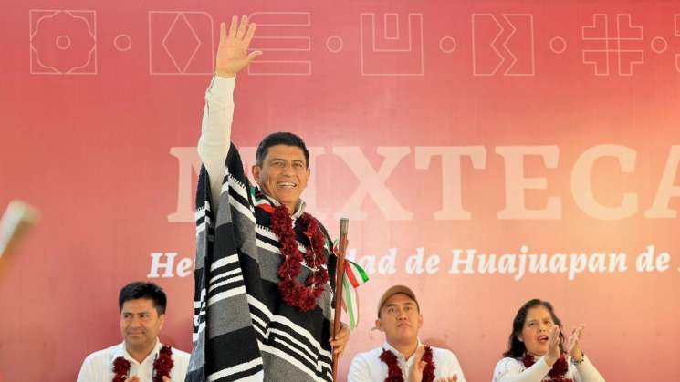 En la Mixteca, se realizan 106 obras y camninos: Salomón Jara