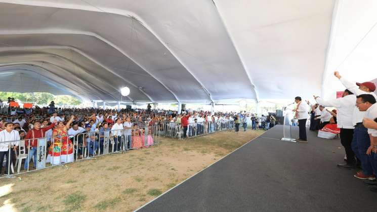 En  programas sociales unos 2 mmdp recibe región del Istmo:SJC