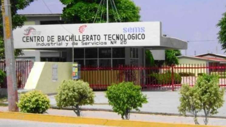 Dan medidas urgentes de protección a estudiante del CBTIS 25