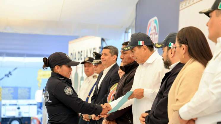 Reconoce Salomón Jara trayectoria de Policías Estatales