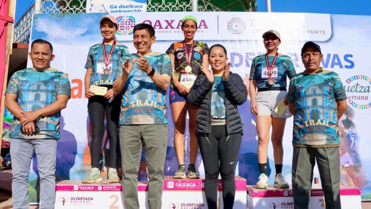 Salomón Jara inaugura Juegos Deportivos Comunitarios en Betaza