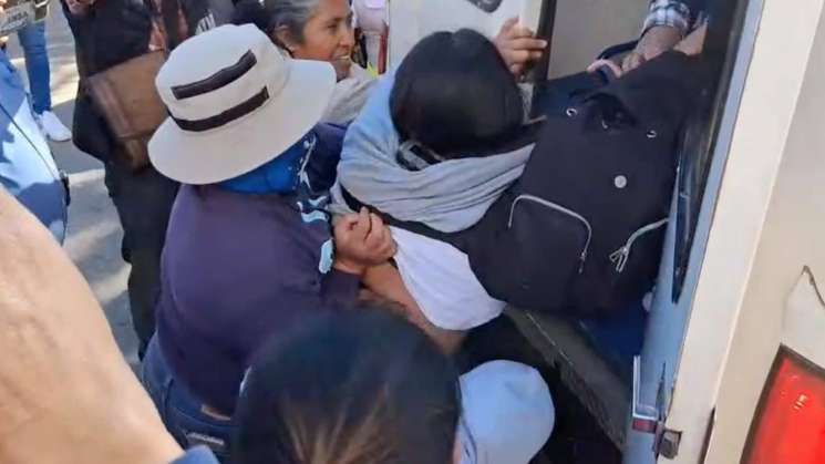 Con persecución de película, rescatan a alcaldesa de Amatengo