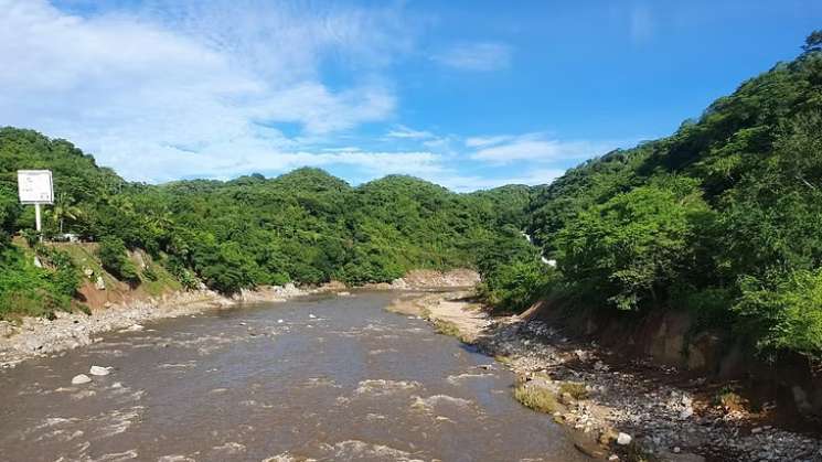 Juez se niega a verificar sentencia del rescate del río Atoyac