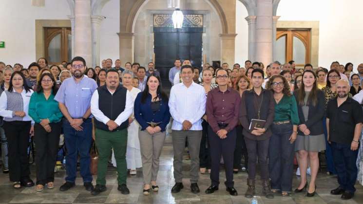 Recibe Salomón Jara pliego petitorio del  STPEIDCEO