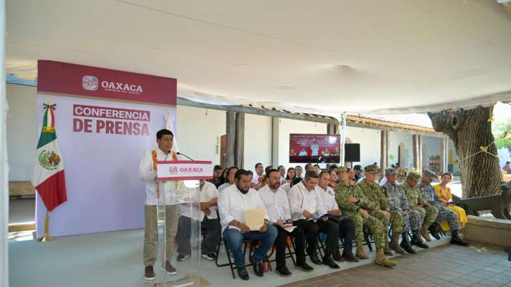 Lanza Salomón Jara el Pacto por la Paz de Juchitán