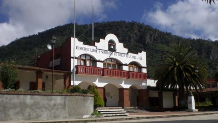 Cabildo de Ixtlán prohibe venta de bebidas energizantes a menores