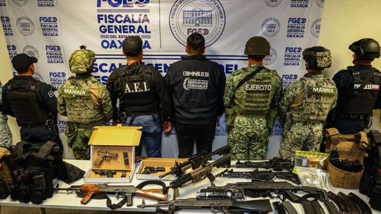 Incautan armas de delicuentes ligados al crimen de transportista