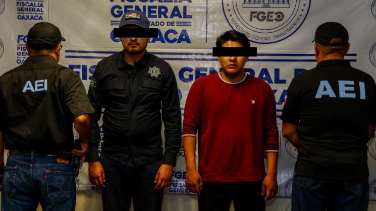 Director de Policía de Atzompa, era traficante de armas: FGEO