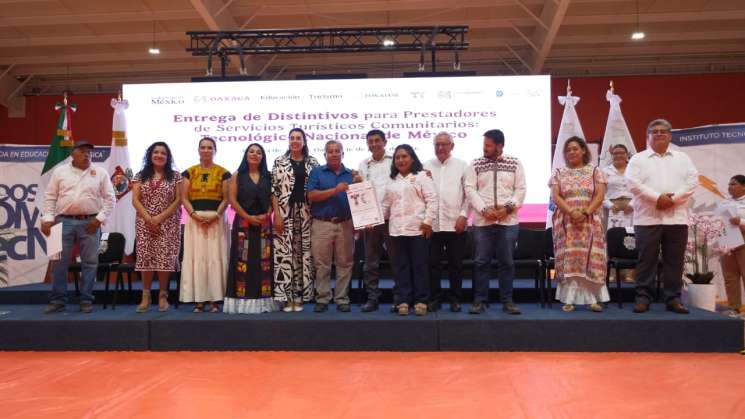 Oaxaca primer lugar en entregar distitivos de turismo comunitario