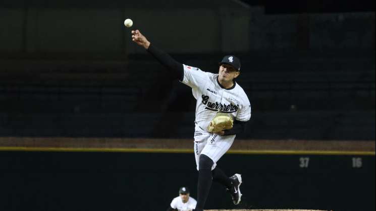 Guerreros de Oaxaca refuerza pitcheo con el venezolano Enderson