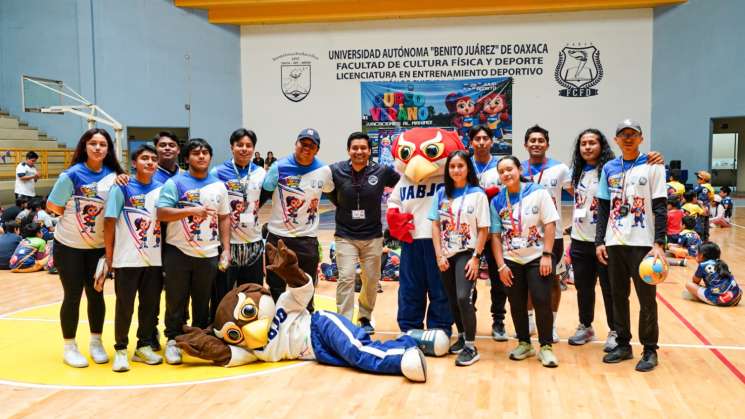 UABJO con las infancias en el curso de Verano Led 2026