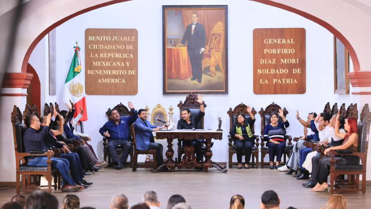 Municipio de Oaxaca se une a festejos del Bicentenario del ICAE