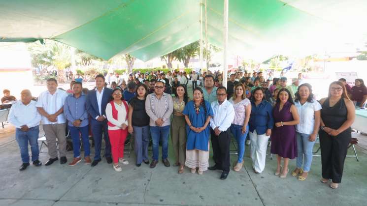 Feria del Empleo y servicios, con impacto social en Xoxocotlán